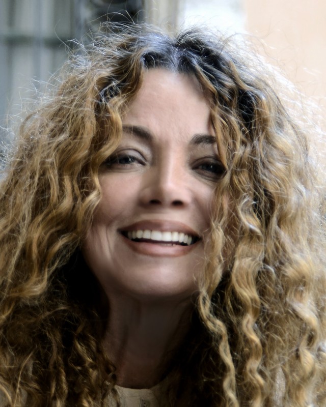 Ángela Becerra